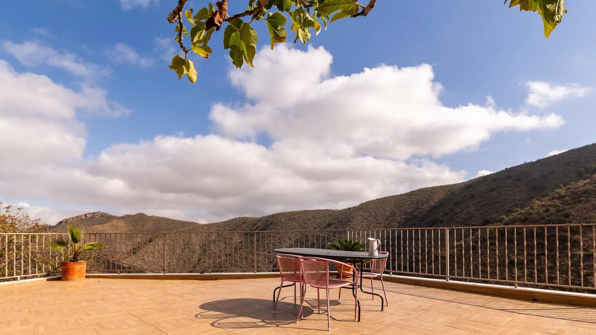 Holiday home La Casa Al Reves Villa Laroya