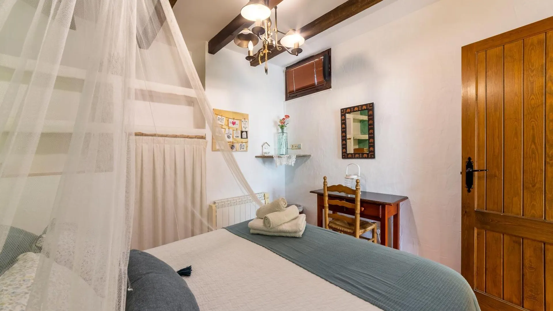 Holiday home La Casa Al Reves Villa Laroya Spain