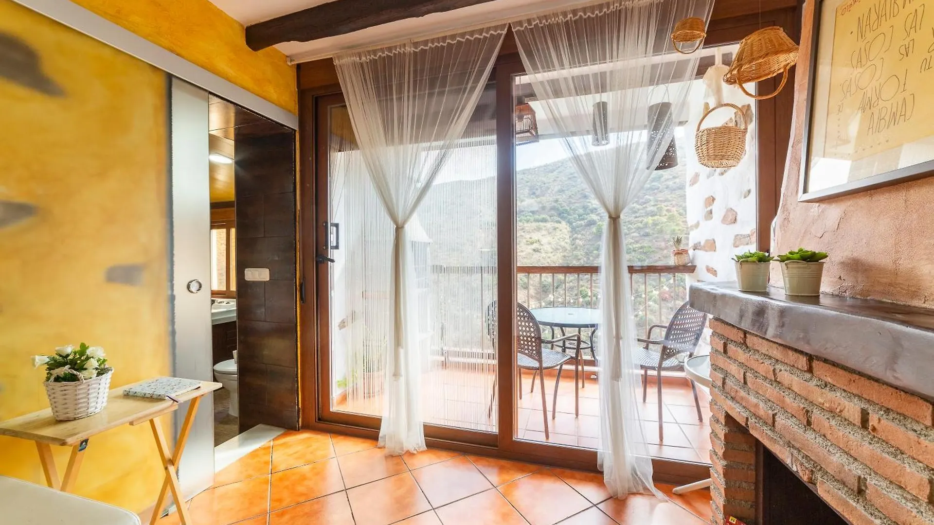 Holiday home La Casa Al Reves Villa Laroya